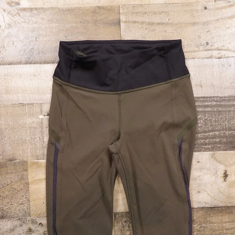 Lululemon Smooth Stride Tight women's 4‎ olive green